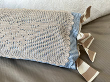 Load image into Gallery viewer, pillows with vintage doilles