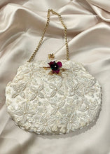 Load image into Gallery viewer, Audrey - Tiffany's