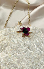 Load image into Gallery viewer, Audrey - Tiffany's