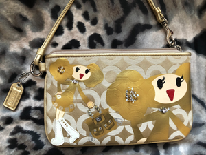consignment bag - Coach Poppy Goldie collector, larger wristlet