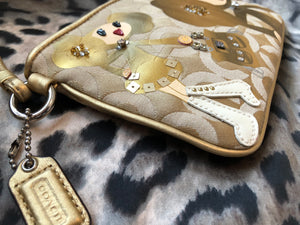 consignment bag - Coach Poppy Goldie collector, larger wristlet