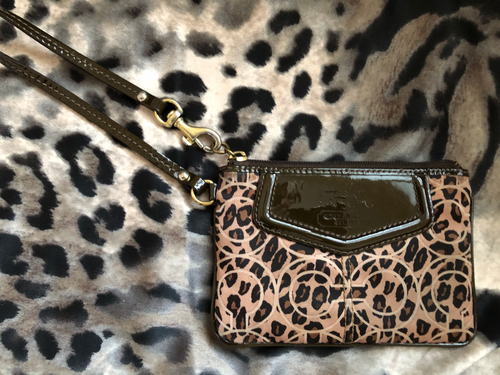consignment bag - Coach leopard wristlet